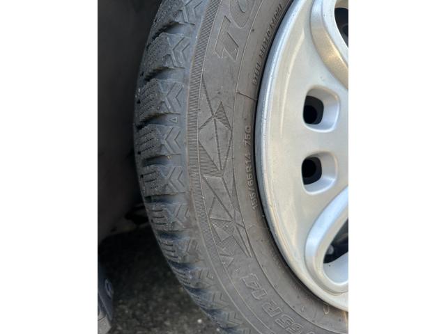 スペーシア ハイブリッドＧ　ハイブリッド４ＷＤ　ワンオーナー　社外ナビ　ＤＶＤ再生可能　フルセグＴＶ　シートヒーター　ＰＷＲスイッチ　横滑り防止装置　ミラーヒーター　シートヒーター　アイドリングストップ　ライトレベライザー（33枚目）