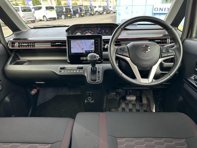 ワゴンRスティングレー ハイブリッドT 4WDターボ スズキセーフティ 社外ナビゲーション Bluetooth 社外ドライブレコーダー ヘッドアップディスプレー クルーズコントロール ETC 前席シートヒーター 純正15インチアルミ(2枚目)