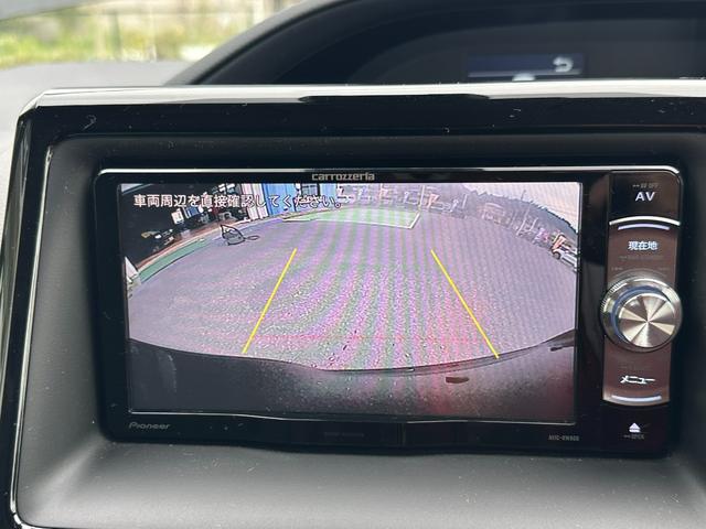 ノア Ｘ　４ＷＤ　衝突軽減ブレーキ　両側パワースライドドア　社外ナビゲーション　フリップダウンモニター　ＤＶＤ再生可能　Ｂｌｕｅｔｏｏｔｈ　バックカメラ　ＥＴＣ　社外エンジンスターター　ワイパーデアイサー（5枚目）