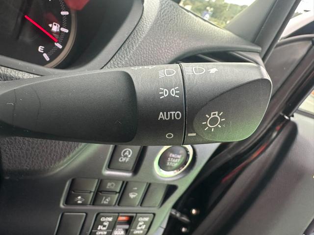 ノア Ｘ　４ＷＤ　衝突軽減ブレーキ　両側パワースライドドア　社外ナビゲーション　フリップダウンモニター　ＤＶＤ再生可能　Ｂｌｕｅｔｏｏｔｈ　バックカメラ　ＥＴＣ　社外エンジンスターター　ワイパーデアイサー（15枚目）