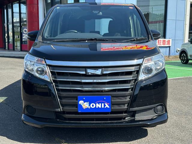 ノア Ｘ　４ＷＤ　衝突軽減ブレーキ　両側パワースライドドア　社外ナビゲーション　フリップダウンモニター　ＤＶＤ再生可能　Ｂｌｕｅｔｏｏｔｈ　バックカメラ　ＥＴＣ　社外エンジンスターター　ワイパーデアイサー（23枚目）