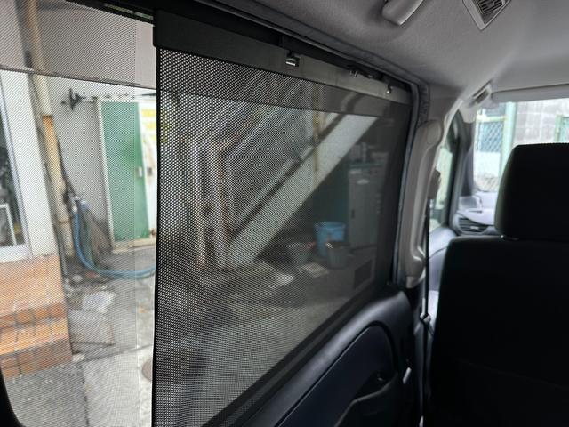 ノア Ｘ　４ＷＤ　衝突軽減ブレーキ　両側パワースライドドア　社外ナビゲーション　フリップダウンモニター　ＤＶＤ再生可能　Ｂｌｕｅｔｏｏｔｈ　バックカメラ　ＥＴＣ　社外エンジンスターター　ワイパーデアイサー（33枚目）