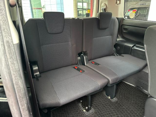 ノア Ｘ　４ＷＤ　衝突軽減ブレーキ　両側パワースライドドア　社外ナビゲーション　フリップダウンモニター　ＤＶＤ再生可能　Ｂｌｕｅｔｏｏｔｈ　バックカメラ　ＥＴＣ　社外エンジンスターター　ワイパーデアイサー（34枚目）