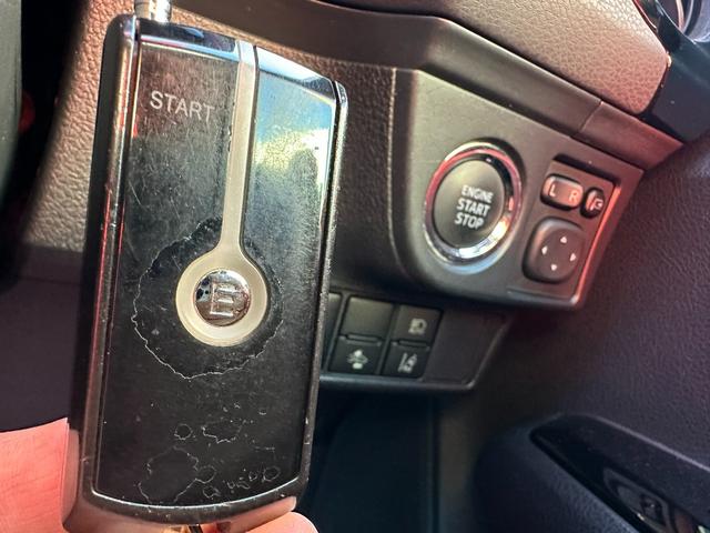 カローラフィールダー 1.5G エアロツアラー・ダブルバイビー 4WD TRDフロントスポイラー 衝突軽減ブレーキ 社外エンジンスターター 社外ナビゲーション バックカメラ ETC 前後ドライブレコーダー オートハイビーム ワイパーデアイサー ナノイー LED(15枚目)