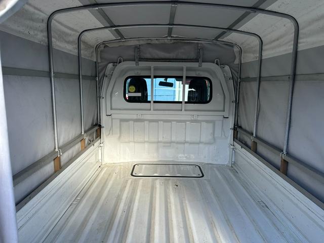 ＮＴ１００クリッパートラック ＤＸ　４ＷＤ　幌付き　エアコン　パワステ　Ｄ席エアバック　オートマチック車（16枚目）