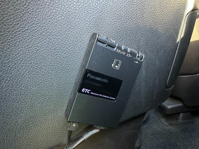 セレナ 20X アドバンスドセーフティパッケージ 4WD 左側パワースライドドア アラウンドビューモニター 純正ナビ ETC 前後ドライブレコーダー ETC HIDライト フォグランプ クルーズコントロール スマートキー リアオートエアコン(14枚目)