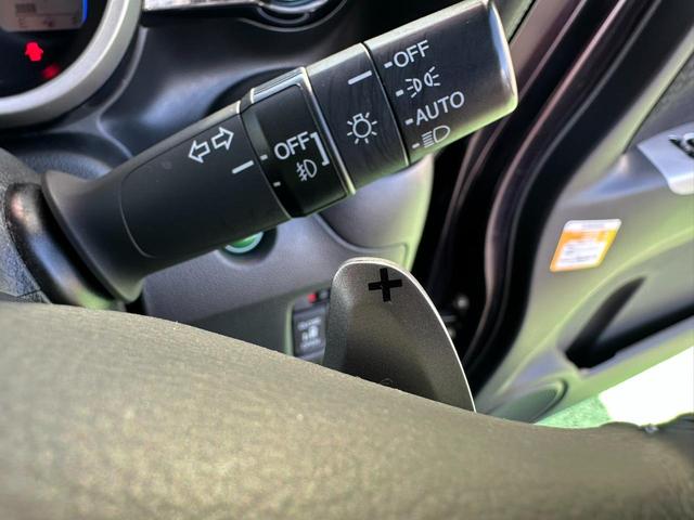 Ｎ－ＢＯＸカスタム Ｇ・ターボＬパッケージ　４ＷＤターボ　両側パワースライドドア　純正ナビゲーション　　　バックカメラ　パドルシフト　クルーズコントロール　社外エンジンスターター　前席シートヒーター　ミラーヒーター　横滑り防止装置　ＨＩＤライト（14枚目）