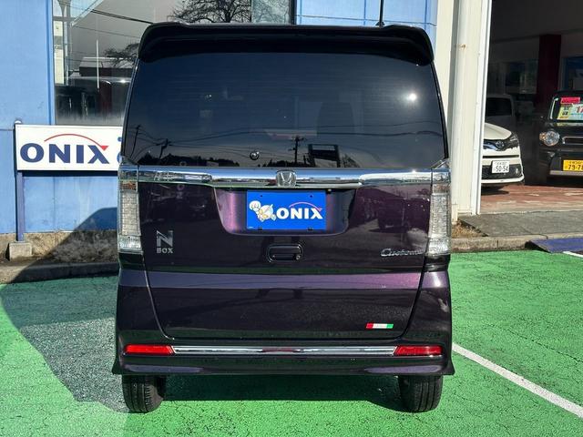 Ｎ－ＢＯＸカスタム Ｇ・ターボＬパッケージ　４ＷＤターボ　両側パワースライドドア　純正ナビゲーション　　　バックカメラ　パドルシフト　クルーズコントロール　社外エンジンスターター　前席シートヒーター　ミラーヒーター　横滑り防止装置　ＨＩＤライト（32枚目）