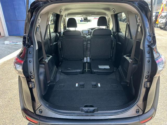 �T�[�h�V�[�g�̓Z�J���h�V�[�g�̉��Ɏ��[�ł��܂�