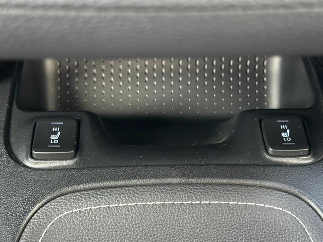 �O�Ȃ͍��E�Ɨ��ŉ��߂Ă����V�[�g�q�[�^�[�B���������ɂ͊����������B�G���W�����g�܂�O�ɐg�̂����߂Ă���܂��B