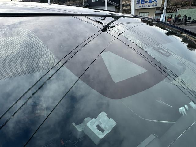 カローラスポーツ Ｇ　Ｚ　４ＷＤターボ　純正ナビ　バックカメラ　純正１８インチアルミ　純正エンジンスターター　パドルシフト　クルーズコントロールＥＴＣ　Ｂｌｕｅｔｏｏｔｈ　ヘッドアップディスプレー　ドライブレコーダー（3枚目）