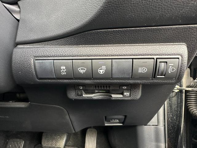 カローラスポーツ Ｇ　Ｚ　４ＷＤターボ　純正ナビ　バックカメラ　純正１８インチアルミ　純正エンジンスターター　パドルシフト　クルーズコントロールＥＴＣ　Ｂｌｕｅｔｏｏｔｈ　ヘッドアップディスプレー　ドライブレコーダー（8枚目）