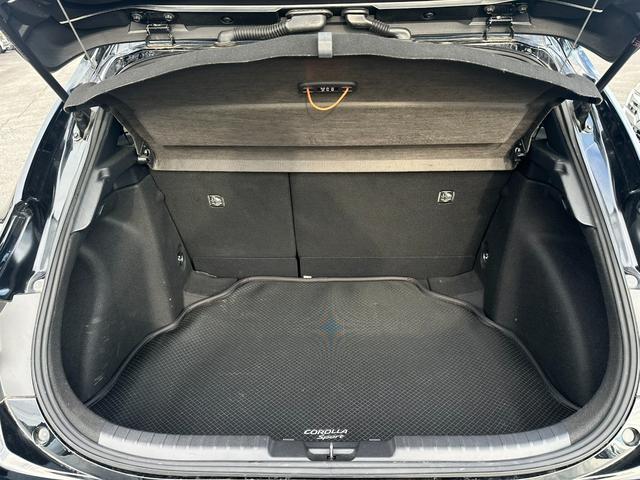 カローラスポーツ Ｇ　Ｚ　４ＷＤターボ　純正ナビ　バックカメラ　純正１８インチアルミ　純正エンジンスターター　パドルシフト　クルーズコントロールＥＴＣ　Ｂｌｕｅｔｏｏｔｈ　ヘッドアップディスプレー　ドライブレコーダー（29枚目）