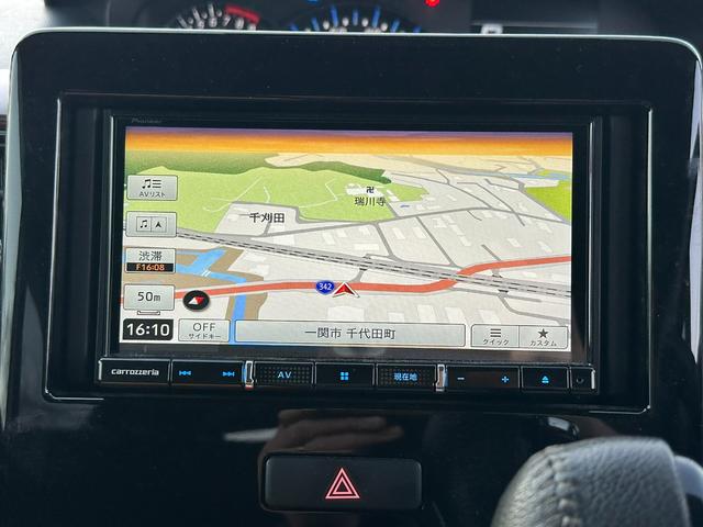 ワゴンＲカスタムＺ ハイブリッドＺＴ　４ＷＤターボ　社外ナビゲーション　Ｂｌｕｅｔｏｏｔｈ　ＤＶＤ再生可能　パドルシフト　ＬＥＤヘッドライト　アダプティブクルーズコントロール　前席シートヒーター　ミラーヒーター　純正１５インチアルミ（5枚目）