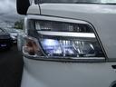 ＤＸ　ＳＡＩＩＩ　４ＷＤ　衝突軽減ブレーキ　ＬＥＤヘッドランプ　ＥＴＣ　オートライト　横滑り防止装置　アイドリングストップ　ライトレベライザー　オーバーヘッドコンソール　スピーカー内臓ＡＭＦＭラジオ（23枚目）