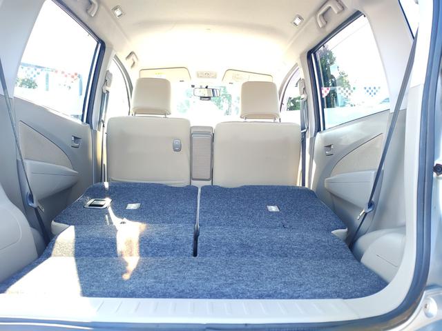 大容量のラケッジスペースは沢山の荷物を積み込む事が可能です!!