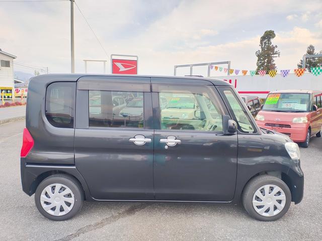 タント Ｌ　ＳＡ　４ＷＤ　純正ナビ　Ｂｌｕｅｔｏｏｔｈ　フルセグ（4枚目）