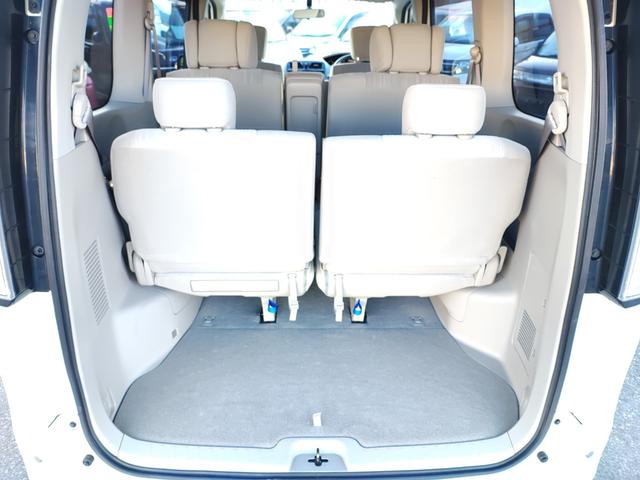 セレナ ２０Ｇ　４ＷＤ　両側パワースライドドア　クルーズコントロール　リアエアコン　ソナー（6枚目）