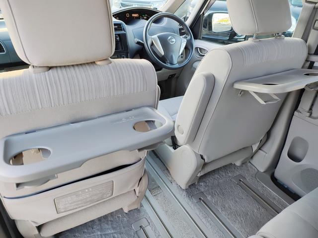 セレナ ２０Ｇ　４ＷＤ　両側パワースライドドア　クルーズコントロール　リアエアコン　ソナー（13枚目）