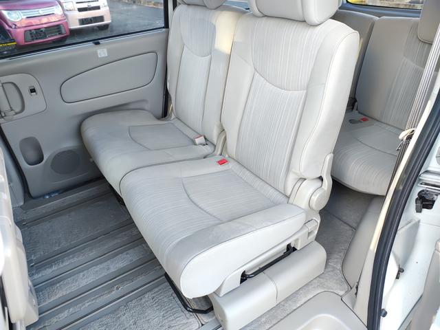 セレナ ２０Ｇ　４ＷＤ　両側パワースライドドア　クルーズコントロール　リアエアコン　ソナー（14枚目）