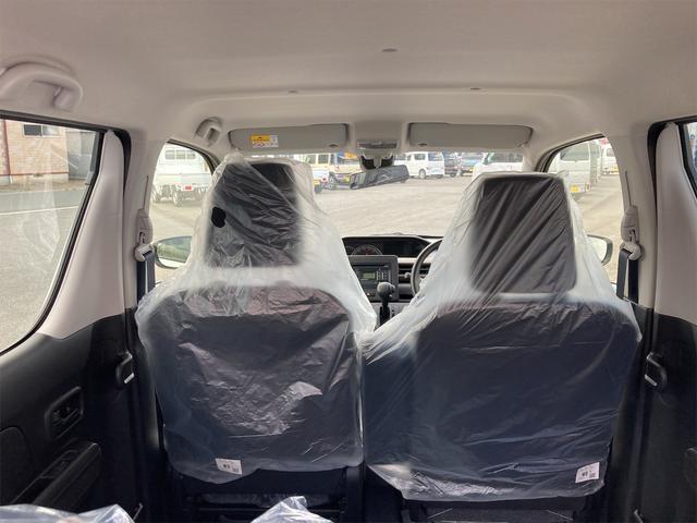 FA 4WD 届け出済み未使用車 クリアランスソナー レーンアシスト 衝突被害軽減システム オートライト キーレスエントリー 電動格納ミラー シートヒーター ベンチシート CVT 盗難防止システム ABS(21枚目)
