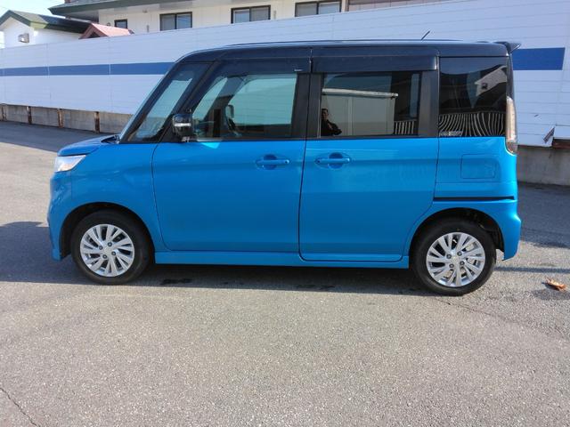 スペーシアカスタムＺ ベースグレード　４ＷＤ　ドライブレコーダー　ＥＴＣ　両側スライド・片側電動　ＴＶ　レーンアシスト　衝突被害軽減システム　ＨＩＤ　スマートキー　アイドリングストップ　電動格納ミラー　ベンチシート　ＣＶＴ（14枚目）