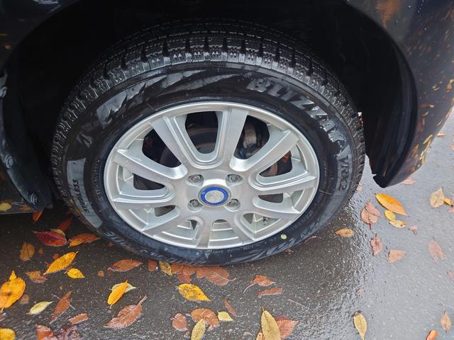 ワゴンR FX 4WD 車検令和9年10月 アイドリングストップ シートヒーター CDコンポ エンジンスターター(10枚目)