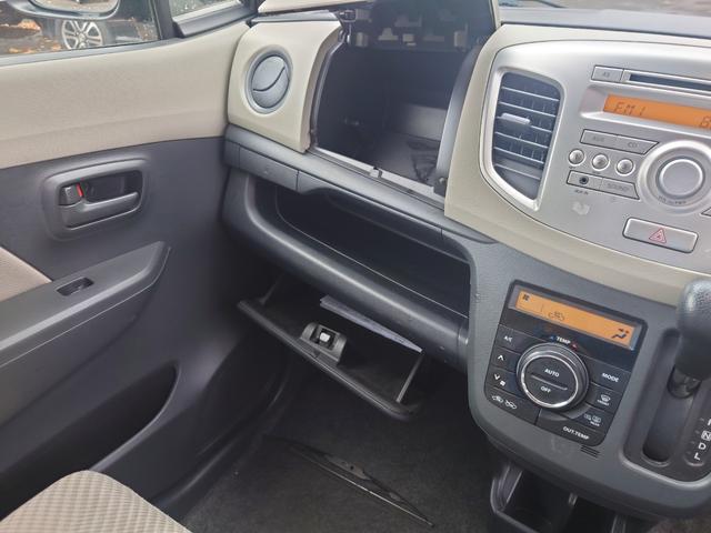 ワゴンR FX 4WD 車検令和9年10月 アイドリングストップ シートヒーター CDコンポ エンジンスターター(17枚目)