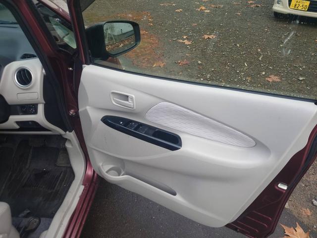 ｅＫワゴン Ｇ　４ＷＤ　車検２年　純正アルミホイール　バックカメラ　プッシュスタート　スマートキー　シートヒーター　電動格納ドアミラー　オートエアコン　ハロゲンヘッドライト　純正ＣＤコンポ（13枚目）