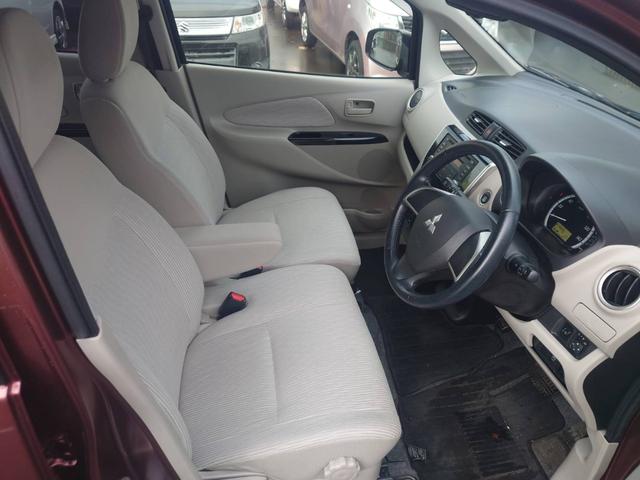 ｅＫワゴン Ｇ　４ＷＤ　車検２年　純正アルミホイール　バックカメラ　プッシュスタート　スマートキー　シートヒーター　電動格納ドアミラー　オートエアコン　ハロゲンヘッドライト　純正ＣＤコンポ（24枚目）