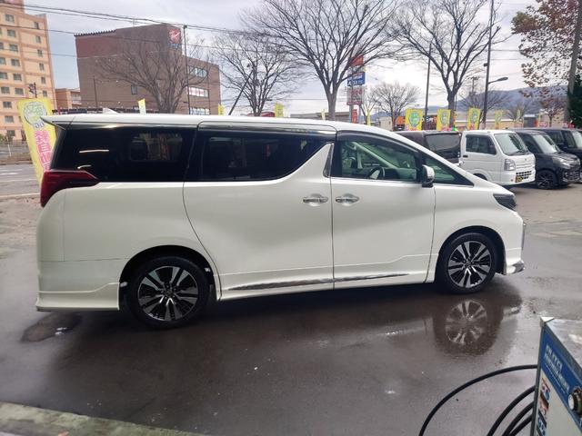 アルファード ２．５Ｓ　Ｃパッケージ　車検令和９年８月　モデリスタフルエアロ　両側パワースライドドア　フルセグナビ　ドライブレコーダー　フリップダウンモニター　デジタルインナーミラー　キャプテンシート（4枚目）