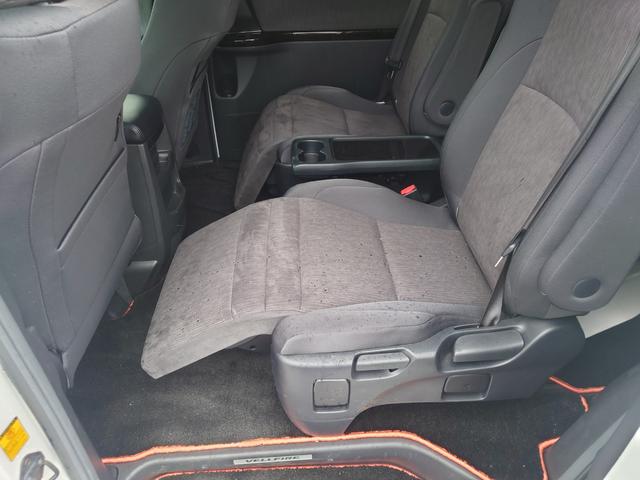 ヴェルファイアハイブリッド ZR 4WD 車検2年 両側パワースライドドア フルセグナビ フリップダウンモニター バックカメラ 後席エアコン ドライブレコーダー キャプテンシート(11枚目)