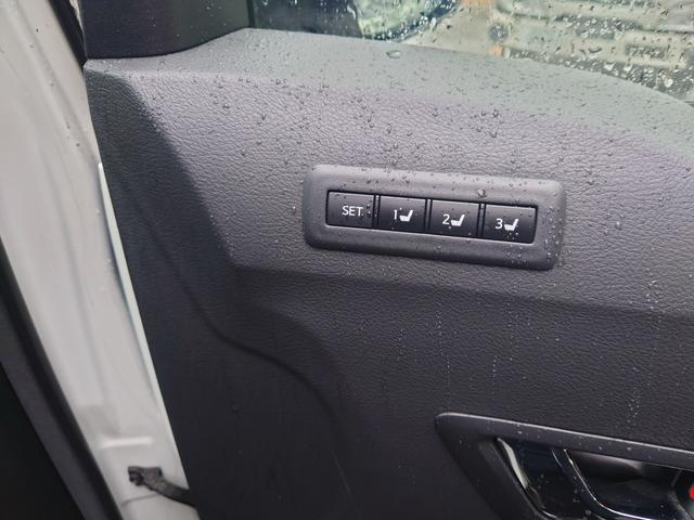 ヴェルファイアハイブリッド ZR 4WD 車検2年 両側パワースライドドア フルセグナビ フリップダウンモニター バックカメラ 後席エアコン ドライブレコーダー キャプテンシート(18枚目)