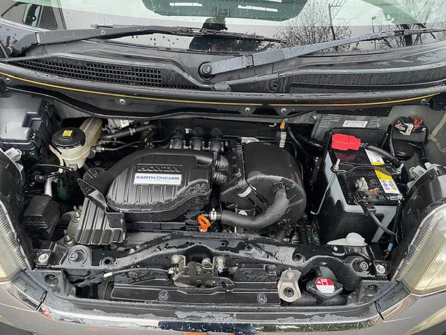 N-BOXカスタム G・Lパッケージ 車検2年 4WD パワースライドドア プッシュスタート スマートキー 純正アルミホイール エンジンスターター カロッツェリアナビテレビ オートエアコン フォグランプ パワーウィンドウ 電格ドアミラー(29枚目)