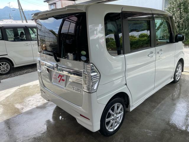 タント カスタムＸ　スマートセレクションＳＡ　４ＷＤ　ナビ　ＴＶ　左側電動スライドドア　アイドリングストップ　スマートキー　スマートアシスト（13枚目）