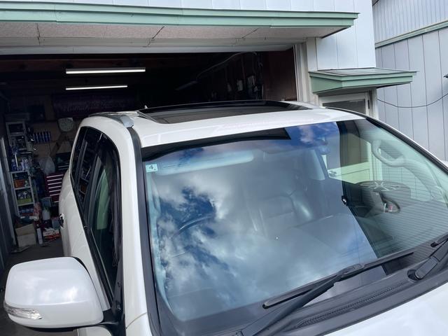 ランドクルーザー ＺＸ　８ナンバー登録車　寒冷地仕様　冷蔵庫　フリップダウンモニター　パワーバックドア　ステアリングシーター　シートヒーター　シートクーラー（36枚目）