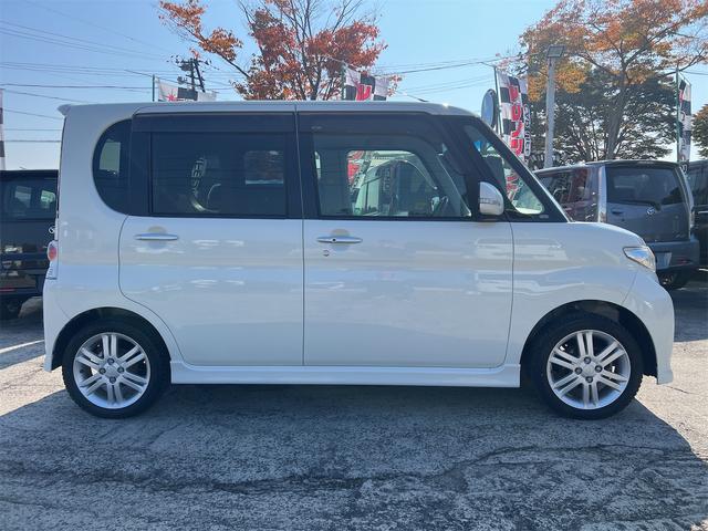 タント カスタムＲＳ　ターボ４ＷＤ　ナビ・ＴＶ・Ｂカメラ　左側パワースライドドア　禁煙車　修復歴無　関東仕入車両（5枚目）