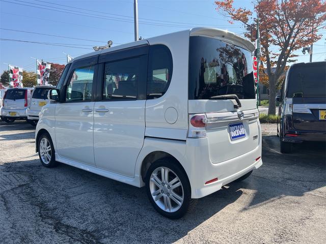 タント カスタムＲＳ　ターボ４ＷＤ　ナビ・ＴＶ・Ｂカメラ　左側パワースライドドア　禁煙車　修復歴無　関東仕入車両（8枚目）