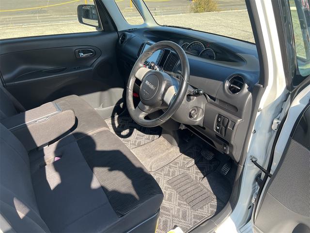 タント カスタムＲＳ　ターボ４ＷＤ　ナビ・ＴＶ・Ｂカメラ　左側パワースライドドア　禁煙車　修復歴無　関東仕入車両（19枚目）