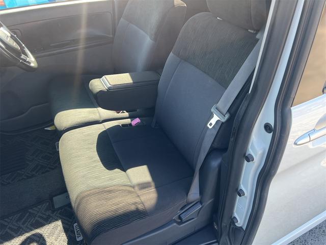 タント カスタムＲＳ　ターボ４ＷＤ　ナビ・ＴＶ・Ｂカメラ　左側パワースライドドア　禁煙車　修復歴無　関東仕入車両（25枚目）