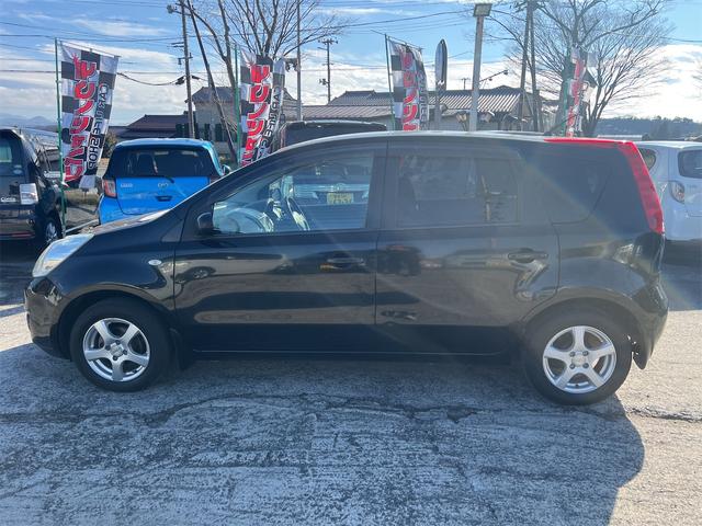 外装にキズや凹みがありますので、現車確認をお勧め致します。