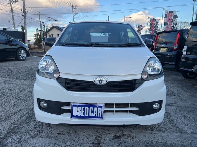 ピクシスエポック Ｄ　ナビ・ＴＶ　１４インチアルミ　禁煙車　検Ｒ８年８月　現状販売（2枚目）