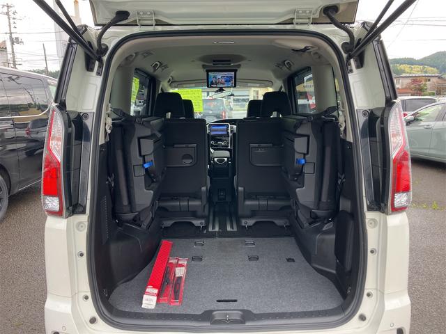 セレナ ハイウェイスター　Ｖセレクション　４ＷＤ　ドライブレコーダー　ＥＴＣ　全周囲カメラ　ナビ　ＴＶ　クリアランスソナー　オートクルーズコントロール　パークアシスト　衝突被害軽減システム　両側電動スライドドア　オートライト（19枚目）