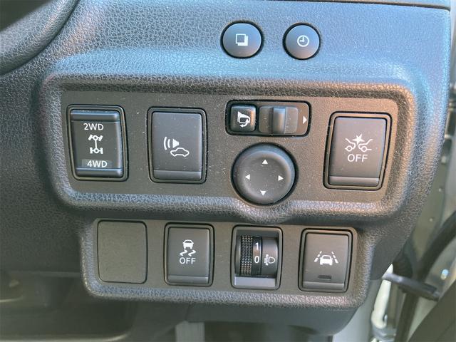 ノート ｅ－パワー　Ｂ　ＦＯＵＲ　４ＷＤ　ＥＴＣ　全周囲カメラ　クリアランスソナー　レーンアシスト　衝突被害軽減システム　オートライト　スマートキー　電動格納ミラー　ＣＶＴ　盗難防止システム　衝突安全ボディ　ＡＢＳ　ＥＳＣ　ＣＤ（10枚目）