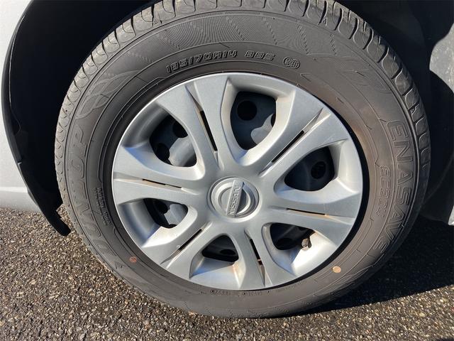 ノート ｅ－パワー　Ｂ　ＦＯＵＲ　４ＷＤ　ＥＴＣ　全周囲カメラ　クリアランスソナー　レーンアシスト　衝突被害軽減システム　オートライト　スマートキー　電動格納ミラー　ＣＶＴ　盗難防止システム　衝突安全ボディ　ＡＢＳ　ＥＳＣ　ＣＤ（19枚目）