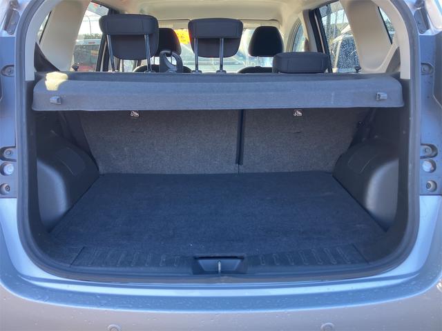 ノート ｅ－パワー　Ｂ　ＦＯＵＲ　４ＷＤ　ＥＴＣ　全周囲カメラ　クリアランスソナー　レーンアシスト　衝突被害軽減システム　オートライト　スマートキー　電動格納ミラー　ＣＶＴ　盗難防止システム　衝突安全ボディ　ＡＢＳ　ＥＳＣ　ＣＤ（22枚目）