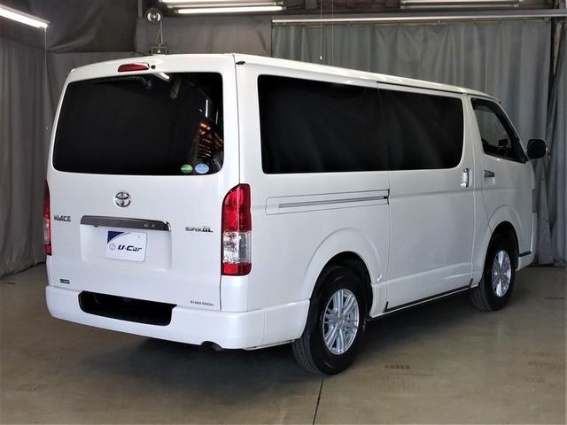 ハイエースバン ロングスーパーGL 4WD 寒冷地 衝突被害軽減システム ディーゼル メモリーナビ バックカメラ フルセグ アルミホイール スマートキー ETC 盗難防止装置 キーレス 横滑り防止機能 ワンオーナー(3枚目)