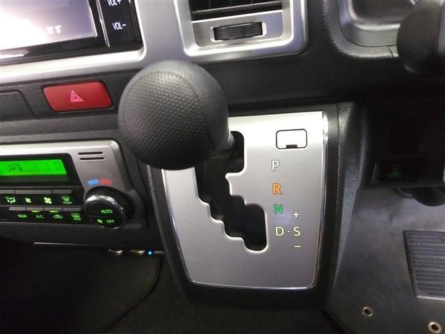 ハイエースバン ロングスーパーGL 4WD 寒冷地 衝突被害軽減システム ディーゼル メモリーナビ バックカメラ フルセグ アルミホイール スマートキー ETC 盗難防止装置 キーレス 横滑り防止機能 ワンオーナー(13枚目)