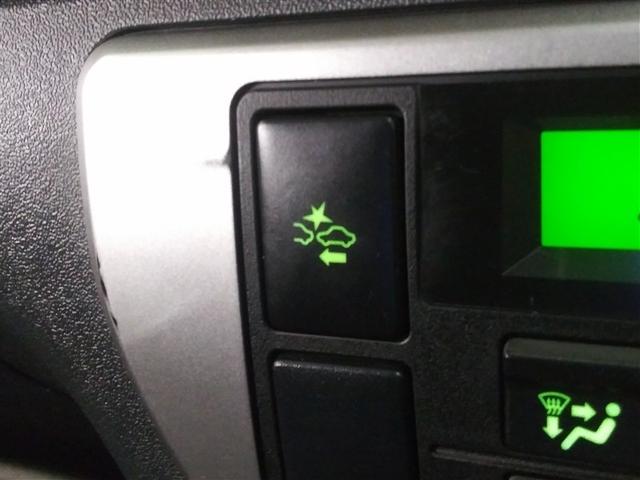 ハイエースバン ロングスーパーGL 4WD 寒冷地 衝突被害軽減システム ディーゼル メモリーナビ バックカメラ フルセグ アルミホイール スマートキー ETC 盗難防止装置 キーレス 横滑り防止機能 ワンオーナー(17枚目)