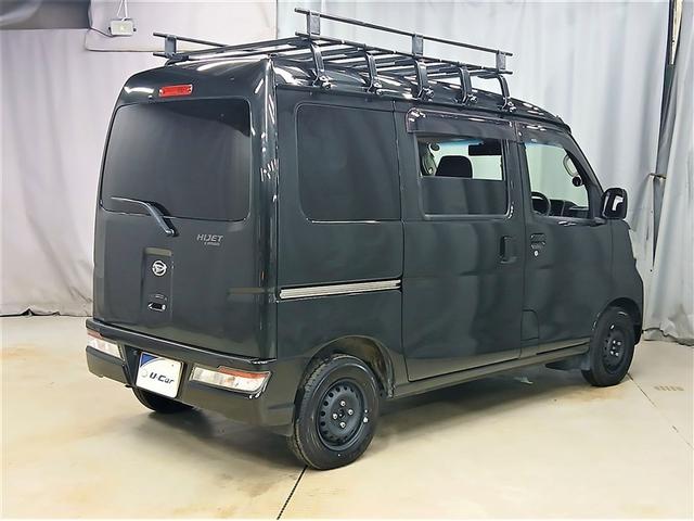 ハイゼットカーゴ クルーズターボ　４ＷＤ　寒冷地　衝突被害軽減システム　メモリーナビ　バックカメラ　５速マニュアル　フルセグ　ＬＥＤヘッドランプ　アイドリングストップ　ＥＴＣ　キーレス　横滑り防止機能　ワンオーナー（3枚目）